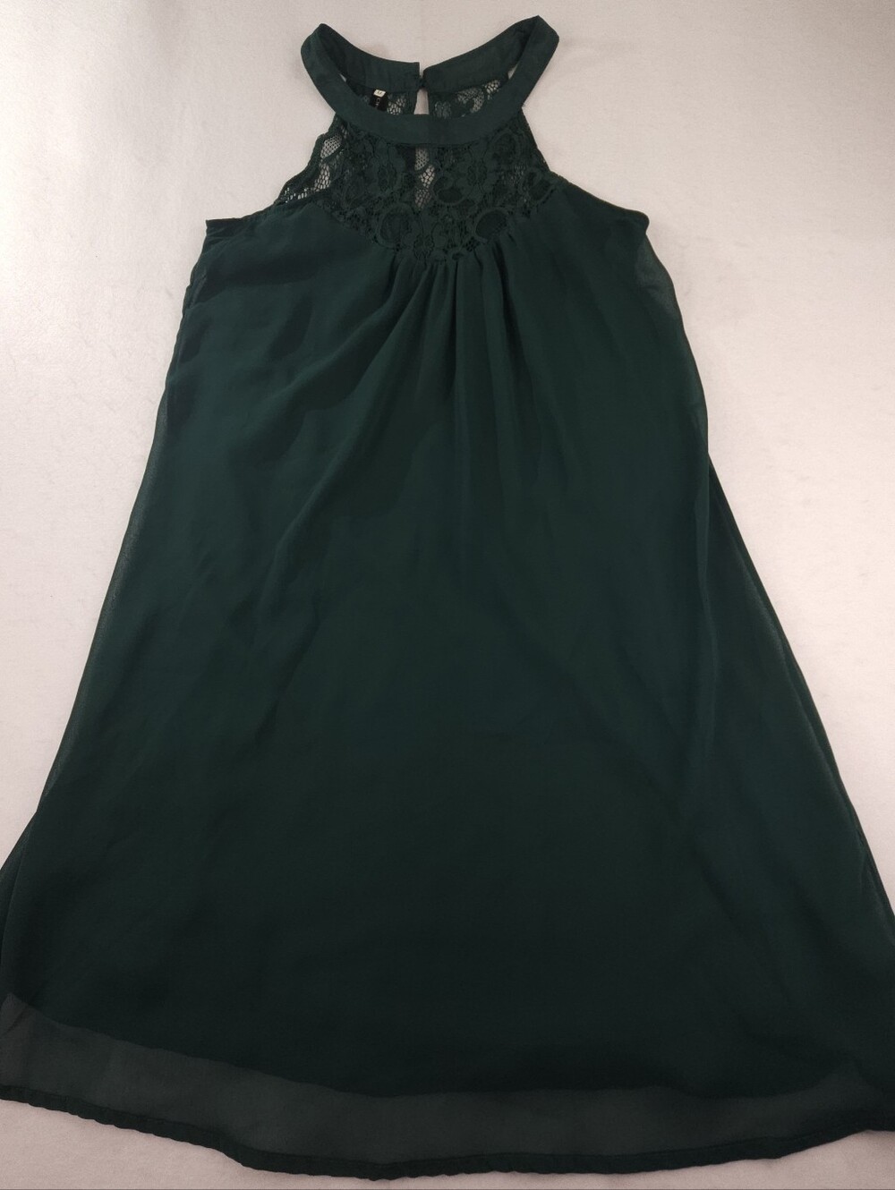 Dreagal Sleeveless Green Lace Halter Mini Chiffon-Like Shift Dress Size Medium